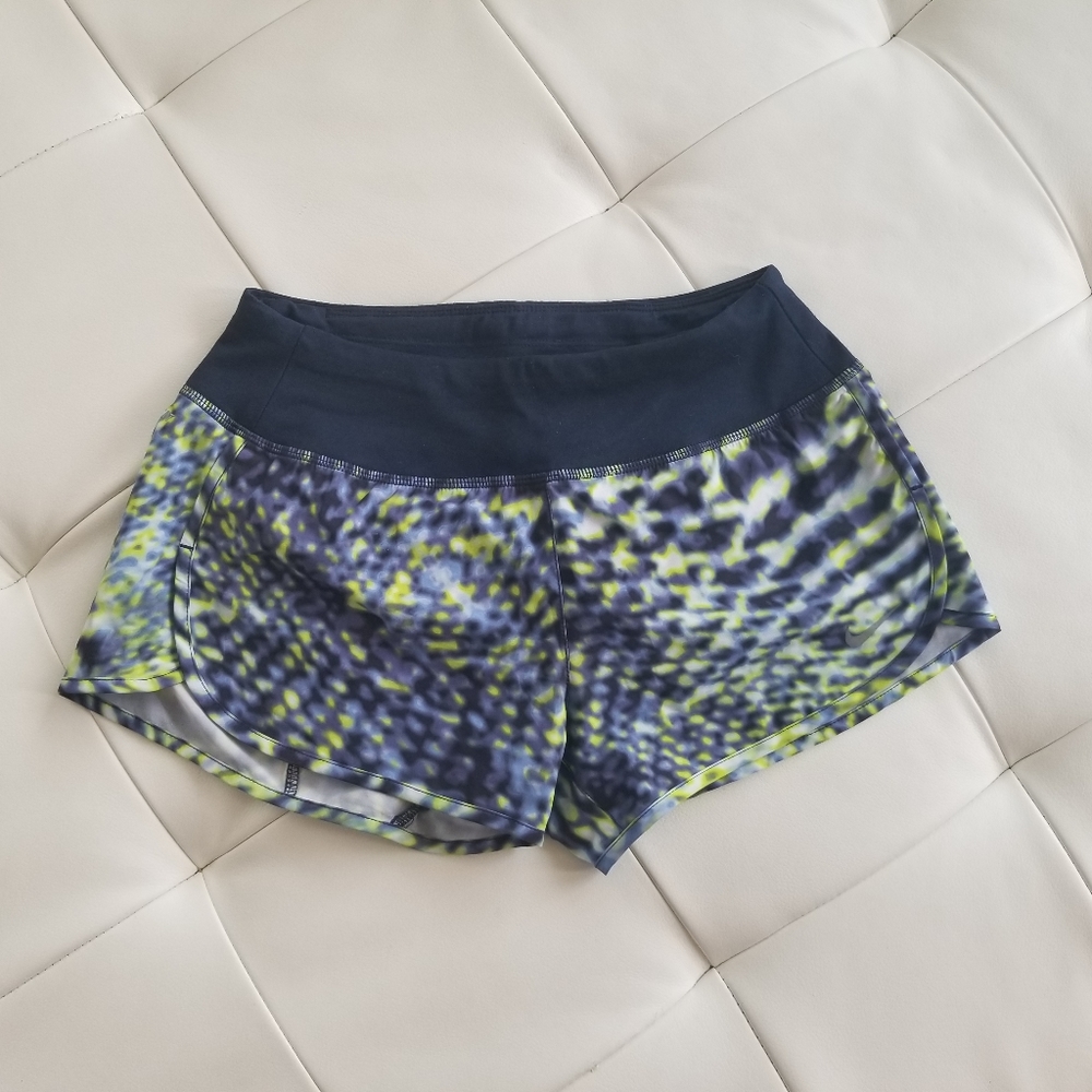 Nike running shorts with pocket